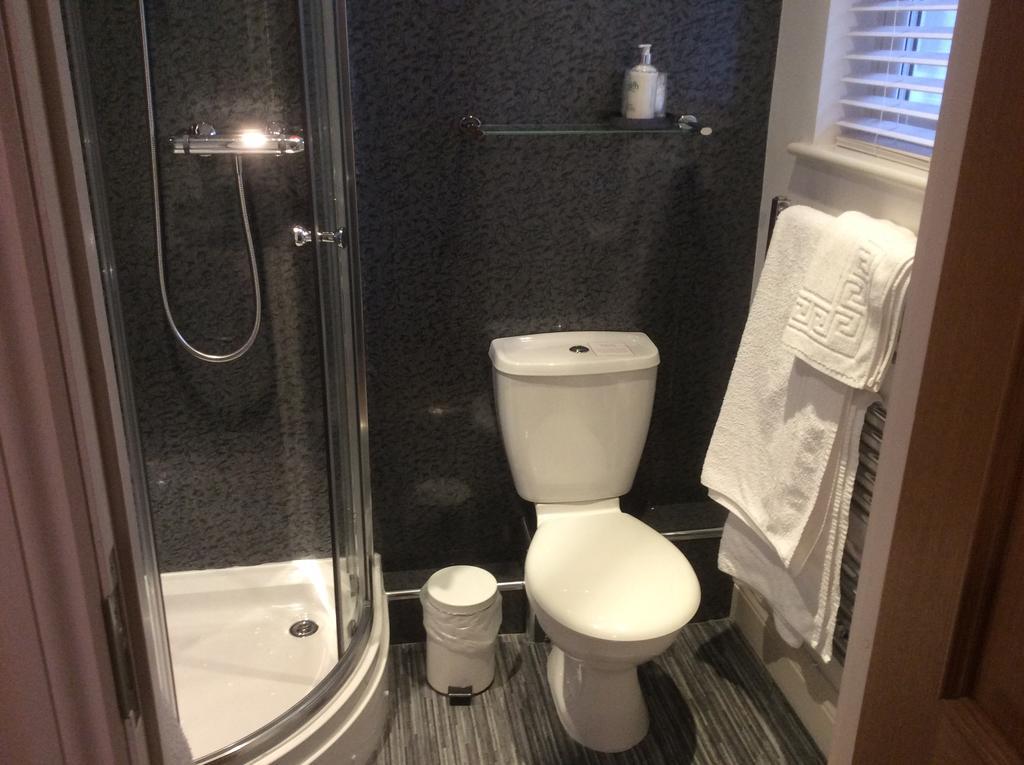 Ashberry Guest House Penrith Ngoại thất bức ảnh